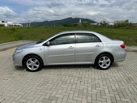 Toyota Corolla XEi 2.0 Flex 16V Aut.