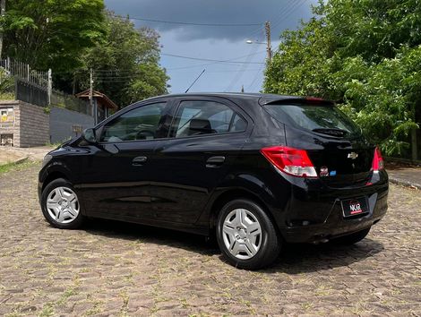 Chevrolet ONIX HATCH Joy 1.0 8V Flex 5p Mec.