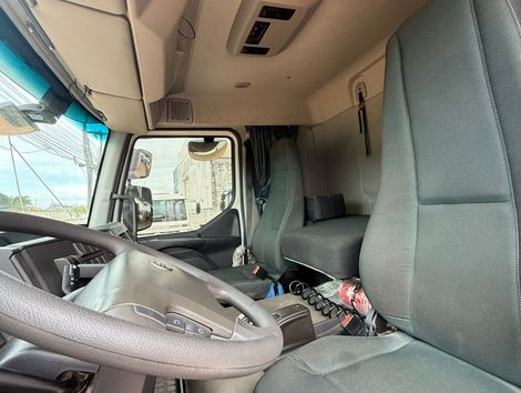 VOLVO VM 290 4x2 2p (diesel) (E6)