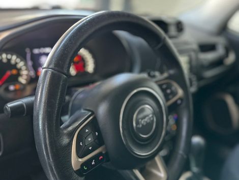 Jeep Renegade Longitude 1.8 4x2 Flex 16V Aut.