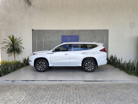 Mitsubishi Pajero Sport HPE-S 2.4  4x4 Diesel Aut.