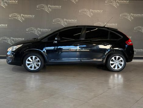 Citroën C4 GLX 2.0 Flex 16V 5p Mec.