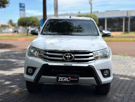 Toyota Hilux CD SRV 4x4 2.8 TDI Diesel Aut.