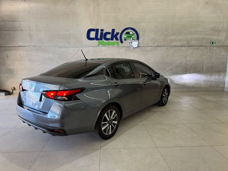 Nissan VERSA Advance 1.6 16V Flex Aut.