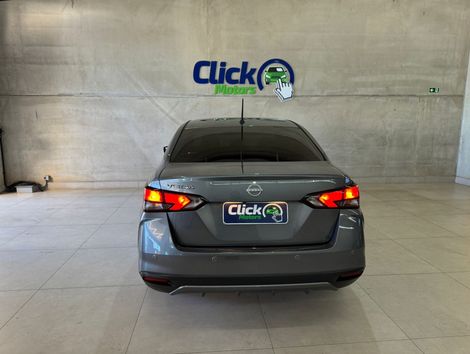 Nissan VERSA Advance 1.6 16V Flex Aut.