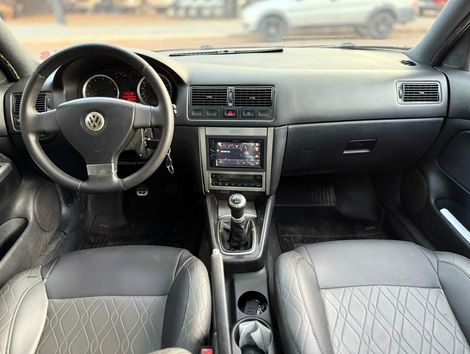 VolksWagen Golf  TECH 1.6 Mi Total Flex 8V 4p