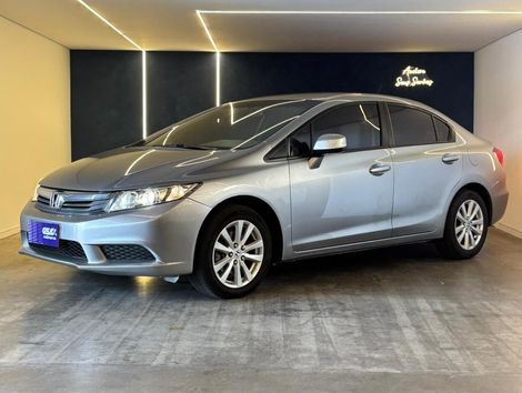 Honda Civic Sedan LXS 1.8/1.8 Flex 16V Aut. 4p