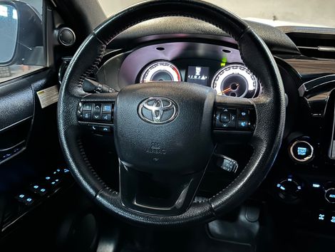 Toyota Hilux CD SR 4x4 2.8 TDI Diesel Aut.