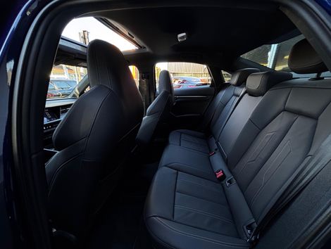 Audi A3 Sedan S-Line 2.0 TFSI  S-Tron.(Híb.)