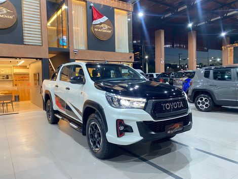 Toyota Hilux CD GR-S 4x4 2.8 TDI Dies. Aut.