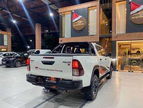 Toyota Hilux CD GR-S 4x4 2.8 TDI Dies. Aut.