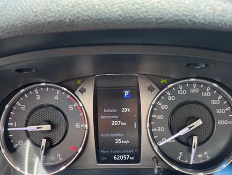 Toyota Hilux CD SR 4x4 2.8 TDI Diesel Aut.