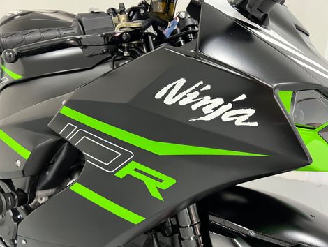 KAWASAKI NINJA ZX-10/ ZX-10R 1000cc/30TH Aniv.