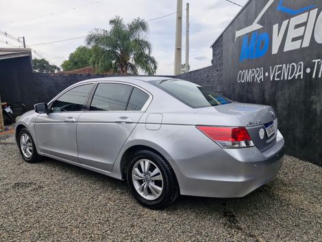 Honda Accord Sedan EX 2.0 16V 156cv Aut.