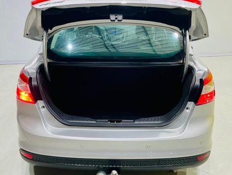 Ford Focus Sedan 2.0 16V/2.0 16V Flex 4p Aut.