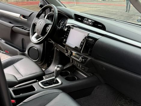 Toyota Hilux CD SRV 4x4 2.8 TDI Diesel Aut.