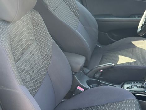 Hyundai i30 2.0 16V 145cv 5p Aut.