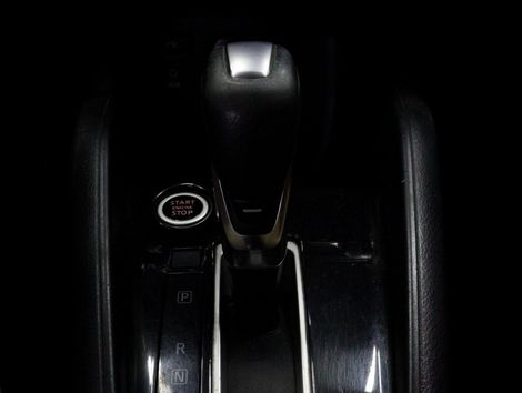 Nissan KICKS SL 1.6 16V FlexStar 5p Aut.