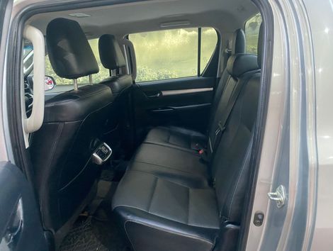 Toyota Hilux CD SRX 4x4 2.8 TDI 16V Diesel Aut.