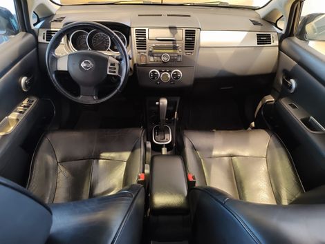 Nissan TIIDA SL 1.8/1.8 Flex 16V Aut.