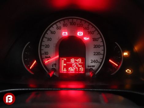 VolksWagen Fox Plus 1.6Mi/ 1.6Mi Total Flex 8V 4p