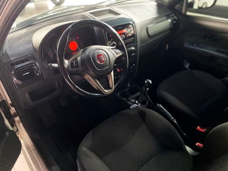 Fiat Strada Freedom 1.4 Flex 8V CS