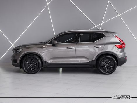 Volvo XC 40 T-5 MOMENTUM 1.5 FWD (Híbrido)