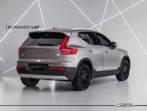 Volvo XC 40 T-5 MOMENTUM 1.5 FWD (Híbrido)