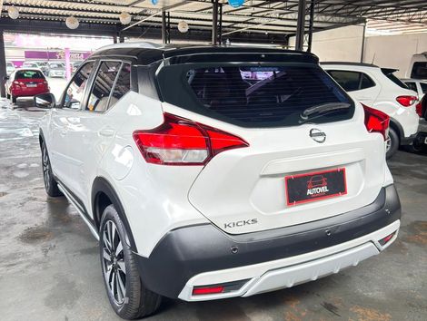 Nissan KICKS SV 1.6 16V FlexStar 5p Aut.