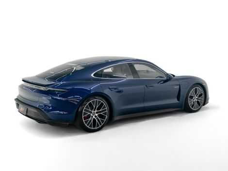 Porsche Taycan 4S (Elétrico)