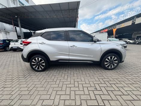 Nissan KICKS SL 1.6 16V FlexStar 5p Aut.
