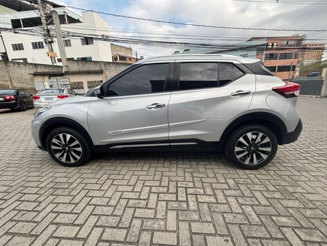 Nissan KICKS SL 1.6 16V FlexStar 5p Aut.