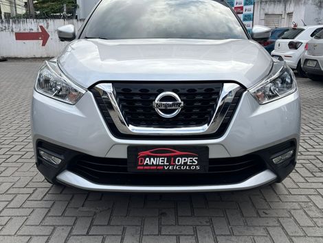 Nissan KICKS SL 1.6 16V FlexStar 5p Aut.
