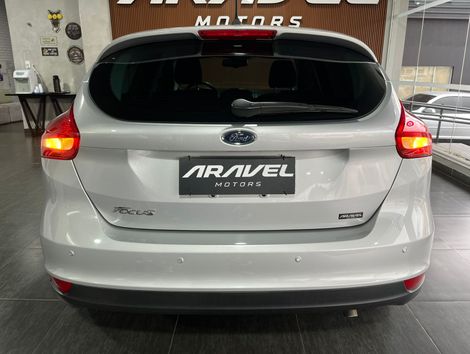 Ford Focus 1.6 S/SE/SE Plus Flex 8V/16V  5p