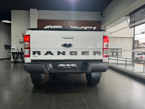 Ford Ranger XLS 2.2 4x4 CD Diesel Aut.