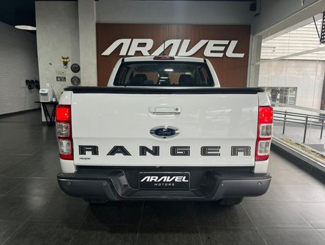 Ford Ranger XLS 2.2 4x4 CD Diesel Aut.