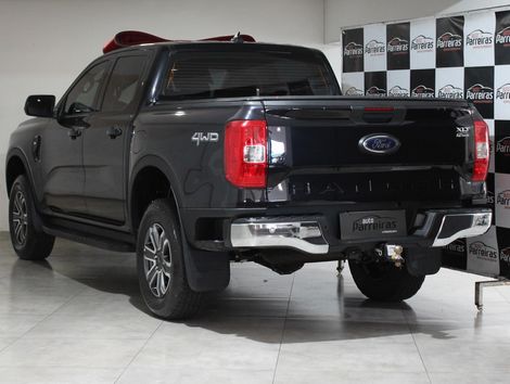 Ford Ranger XLT 3.0 V6 4x4 CD TB  Die. Aut.