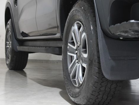 Ford Ranger XLT 3.0 V6 4x4 CD TB  Die. Aut.