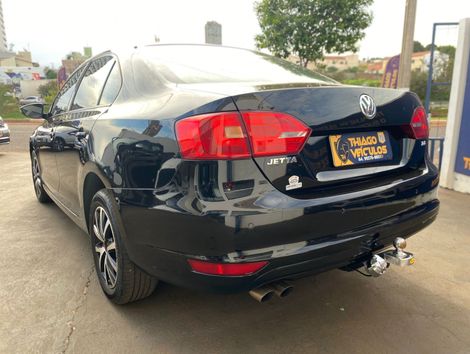 VolksWagen JETTA Comfortline 2.0 T.Flex 8V 4p Tipt.