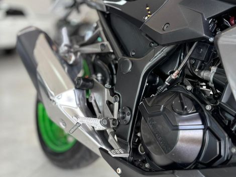 KAWASAKI Z 300