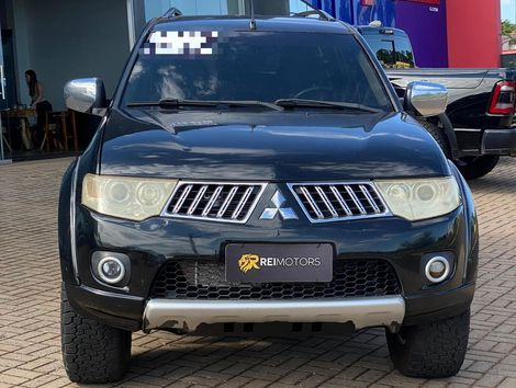 Mitsubishi Pajero DAKAR 3.2 4x4 T.I. Dies. 5p Aut.