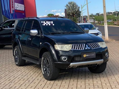 Mitsubishi Pajero DAKAR 3.2 4x4 T.I. Dies. 5p Aut.