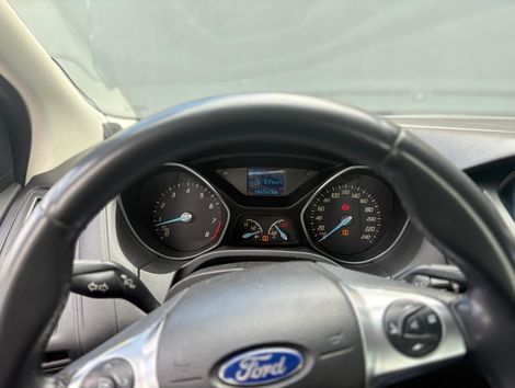 Ford Focus Sedan 2.0 16V/2.0 16V Flex 4p Aut.