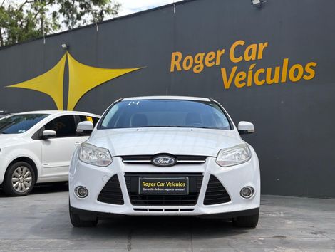 Ford Focus Sedan 2.0 16V/2.0 16V Flex 4p Aut.