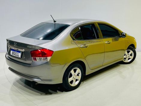 Honda CITY Sedan DX 1.5 Flex 16V Aut.