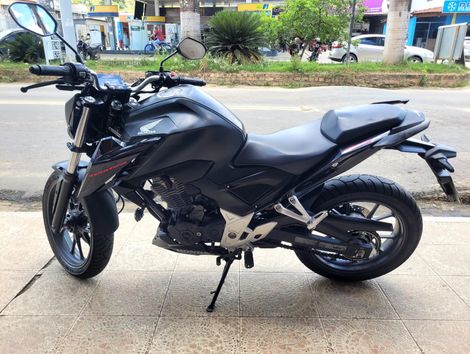 HONDA CB 300F Twister Flex