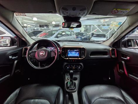 Fiat Toro Volcano 2.4 16V Flex Aut.