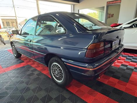 Ford Escort GLX 1.6i