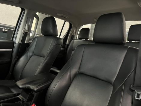 Toyota Hilux CD SRX 4x4 2.8 TDI 16V Diesel Aut.