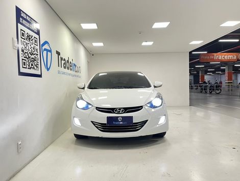 Hyundai Elantra GLS 1.8 16V Aut.